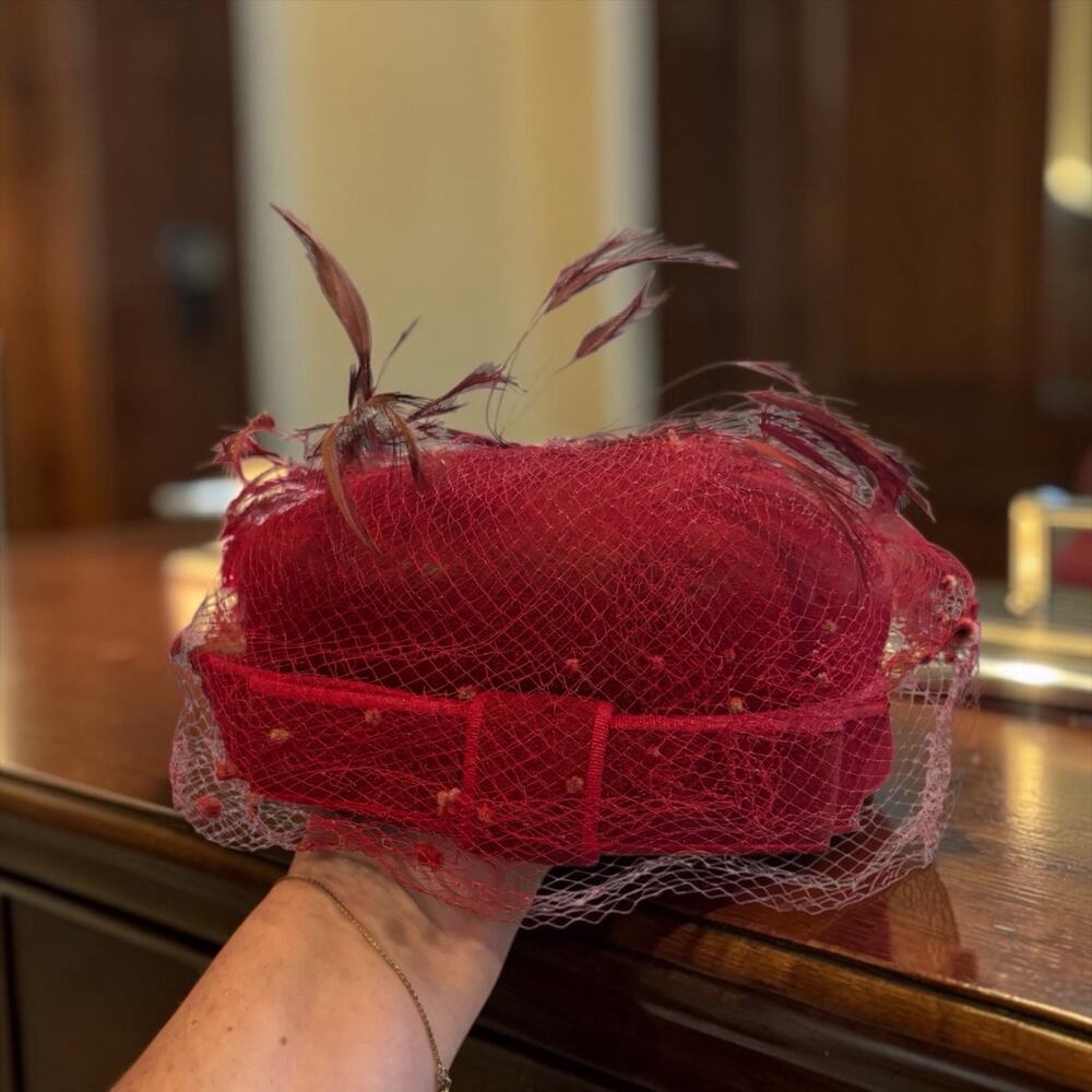Vintage Red Velvet Pillbox Hat Birdcage Veil Feather Trim Cocktail Church Hat
